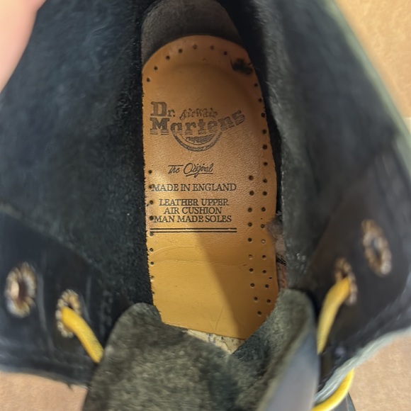 Dr. Martens like new, worn only a few times. - Picture 4 of 7